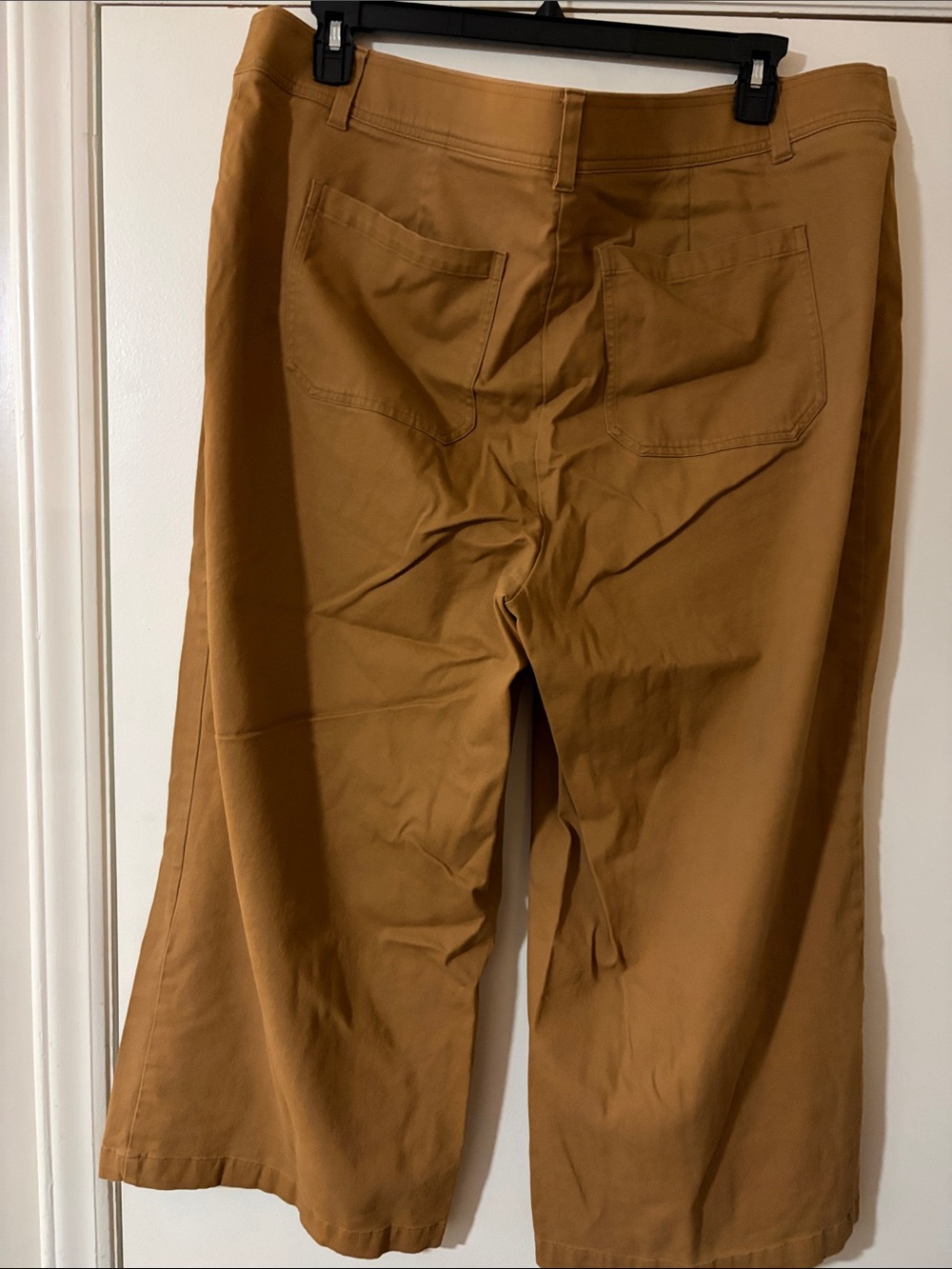 Ava & Viv Cropped Wide-Leg Pants in Camel Brown - Picture 3 of 3